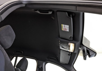 Подержанный автомобиль BMW X1 2019 года (23 фото)