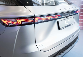 Новый Omoda C7 2025 (9 фото)