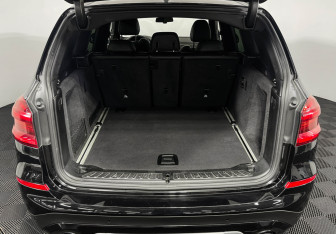 Подержанный автомобиль BMW X3 2019 года (9 фото)