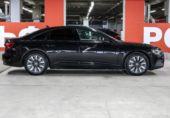Подержанный автомобиль Audi A6 Sedan 2019 года (4 фото)