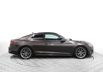 Подержанный автомобиль Audi A5 Coupe 2016 года (4 фото)