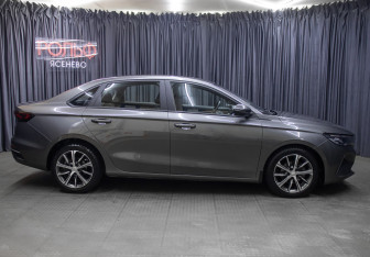 Подержанный автомобиль Geely Emgrand 2024 года (4 фото)