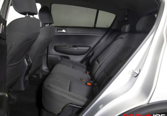 Подержанный автомобиль Kia Sportage 2016 года (6 фото)