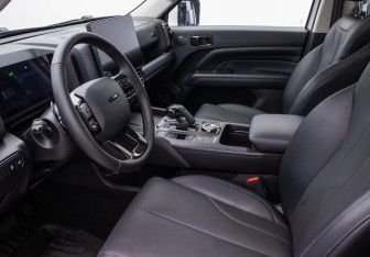 Подержанный автомобиль Haval H9 2024 года (10 фото)
