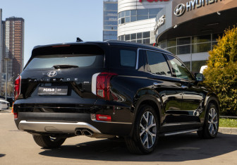 Подержанный автомобиль Hyundai Palisade 2019 года (4 фото)