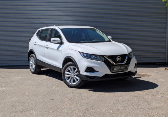 Подержанный автомобиль Nissan Qashqai 2021 года (28 фото)