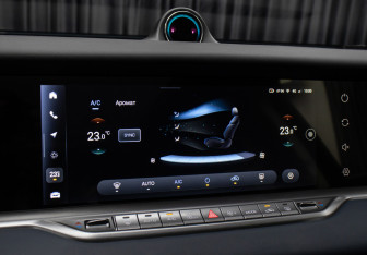 Подержанный автомобиль Voyah Free 2023 года (24 фото)