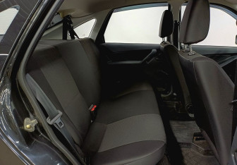 Подержанный автомобиль LADA (ВАЗ) Granta Liftback 2015 года (19 фото)