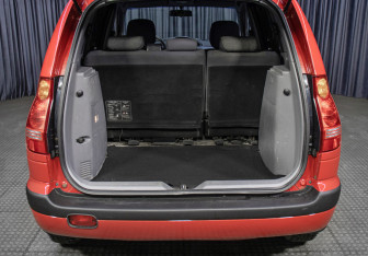 Подержанный автомобиль Hyundai Matrix 2005 года (10 фото)