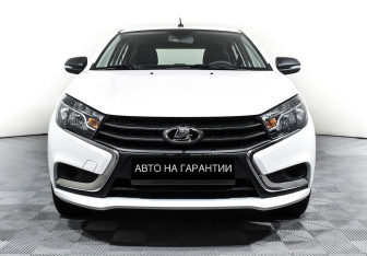 Подержанный автомобиль LADA (ВАЗ) Vesta Sedan 2019 года (2 фото)