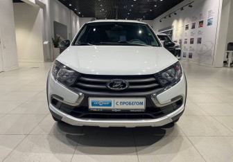 Подержанный автомобиль LADA (ВАЗ) Granta Wagon 2023 года (2 фото)