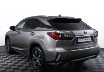 Подержанный автомобиль Lexus RX 2016 года (7 фото)