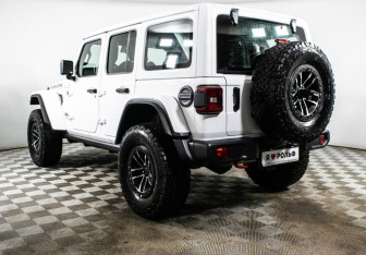 Новый Jeep Wrangler 2024 (7 фото)