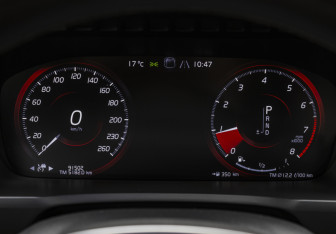 Подержанный автомобиль Volvo XC90 2019 года (11 фото)