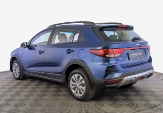 Подержанный автомобиль Kia Rio Hatchback 2021 года (7 фото)