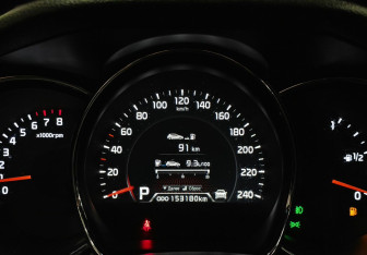 Подержанный автомобиль Kia Ceed Hatchback 2013 года (18 фото)