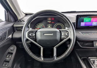 Подержанный автомобиль Haval Jolion 2022 года (21 фото)