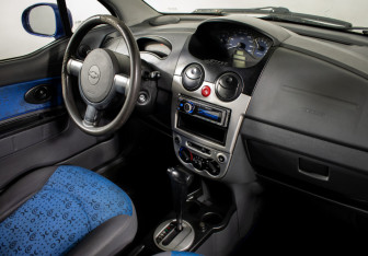 Подержанный автомобиль Chevrolet Spark 2007 года (10 фото)