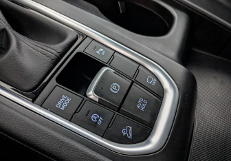 Подержанный автомобиль Hyundai Santa Fe 2019 года (28 фото)