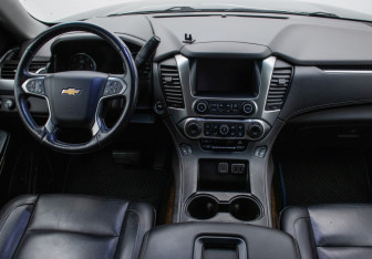 Подержанный автомобиль Chevrolet Tahoe 2017 года (12 фото)
