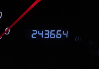 Подержанный автомобиль Suzuki Grand Vitara 2007 года (12 фото)