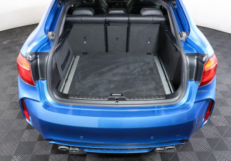 Подержанный автомобиль BMW X6 M 2018 года (9 фото)