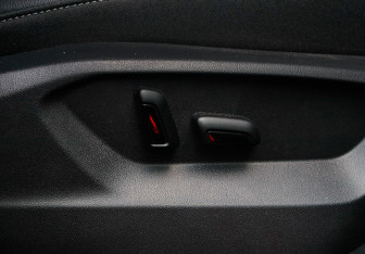 Подержанный автомобиль Volkswagen Teramont 2019 года (8 фото)