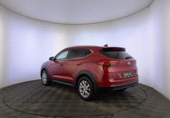 Подержанный автомобиль Hyundai Tucson 2019 года (7 фото)