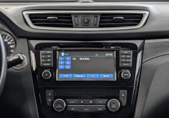 Подержанный автомобиль Nissan X-Trail 2015 года (17 фото)