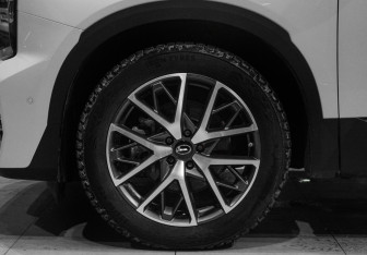 Подержанный автомобиль GAC GS8 2023 года (34 фото)