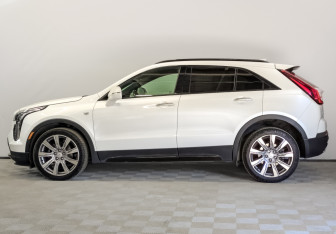 Подержанный автомобиль Cadillac XT4 2020 года (8 фото)