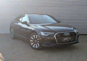 Подержанный автомобиль Audi A6 Sedan 2021 года (3 фото)
