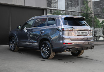 Подержанный автомобиль Chery Tiggo 8 Pro Max 2022 года (6 фото)