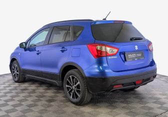 Подержанный автомобиль Suzuki SX4 Hatchback 2014 года (7 фото)