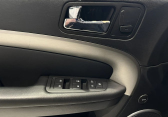 Подержанный автомобиль Chevrolet Epica 2008 года (14 фото)