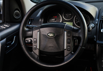 Подержанный автомобиль Land Rover Freelander 2007 года (11 фото)