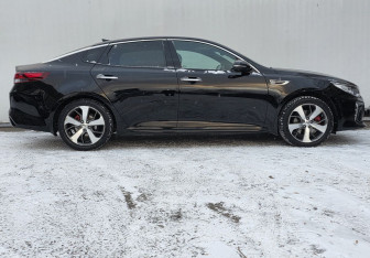 Подержанный автомобиль Kia Optima Sedan 2017 года (4 фото)