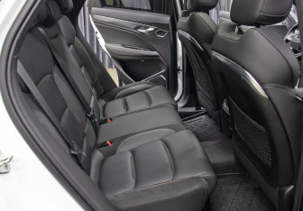 Подержанный автомобиль Geely Tugella 2023 года (12 фото)