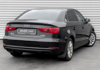 Подержанный автомобиль Audi A3 Sedan 2014 года (5 фото)