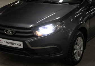 Подержанный автомобиль LADA (ВАЗ) Granta Sedan 2020 года (19 фото)