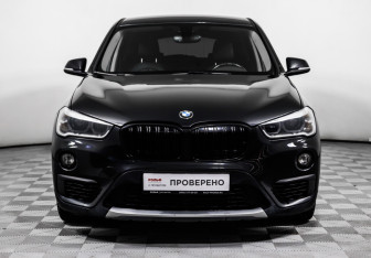 Подержанный автомобиль BMW X1 2018 года (2 фото)