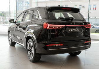 Новый Evolute i-SPACE 2025 (4 фото)