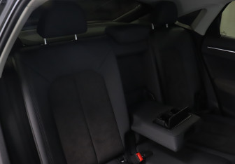 Подержанный автомобиль Audi Q3 Sportback 2020 года (18 фото)