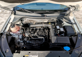 Подержанный автомобиль Volkswagen Tiguan 2012 года (9 фото)