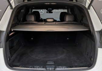 Подержанный автомобиль Mercedes-Benz GLE 2021 года (10 фото)