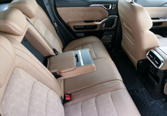Подержанный автомобиль Jetour T2 2024 года (10 фото)