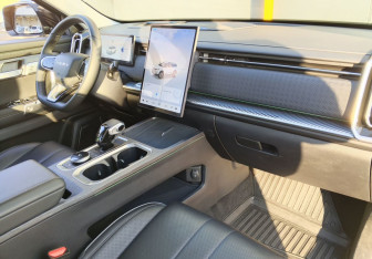 Подержанный автомобиль Chery Explore 06 2023 года (11 фото)