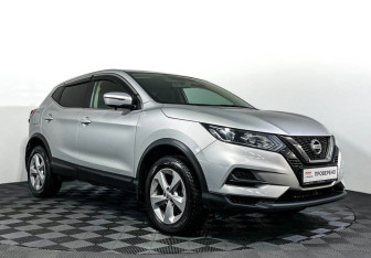 Подержанный автомобиль Nissan Qashqai 2020 года (3 фото)
