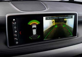 Подержанный автомобиль BMW X5 2018 года (29 фото)