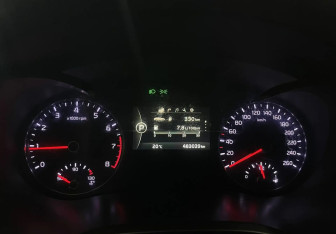 Подержанный автомобиль Kia Optima Sedan 2018 года (14 фото)